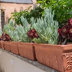 Stone Loft With Cozy Terrace Downtown Appartamento Perugia