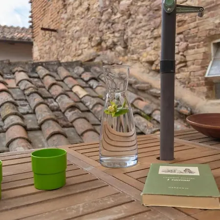 Stone Loft With Cozy Terrace Downtown Appartement Pérouse