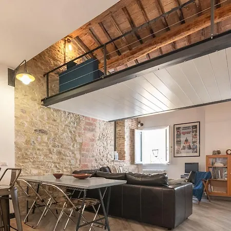 Stone Loft With Cozy Terrace Downtown Appartement