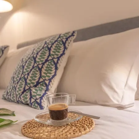 Stone Loft With Cozy Terrace Downtown Apartamento *