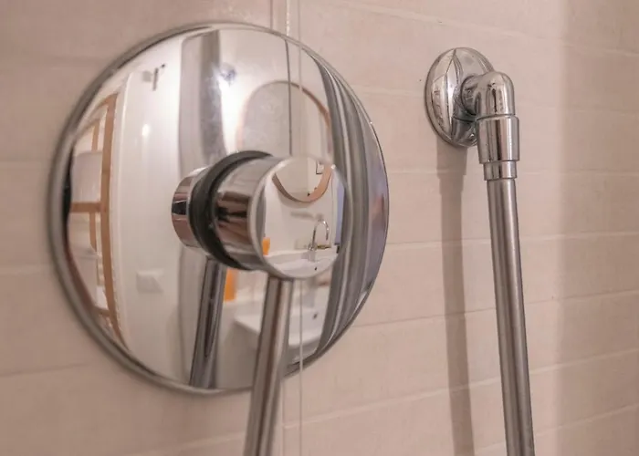 Stone Loft With Cozy Terrace Downtown بيرودجا