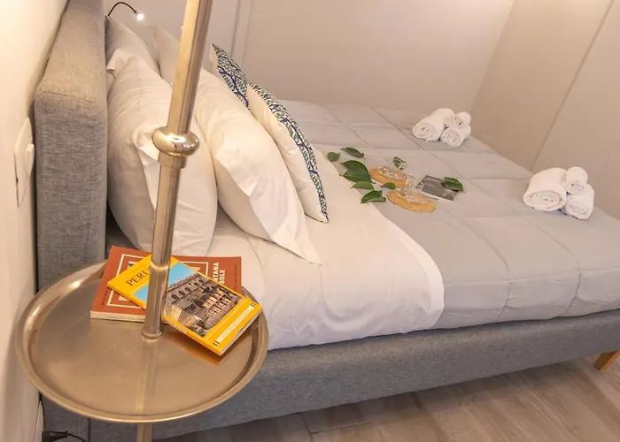 شقة Stone Loft With Cozy Terrace Downtown بيرودجا